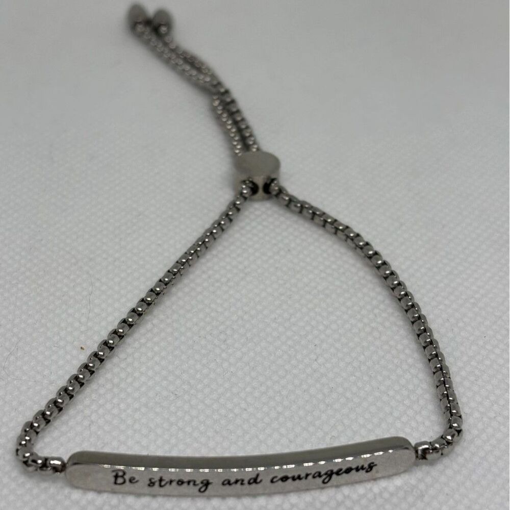 Man's "Be Strong and Ccourageous" lariat style bracelet